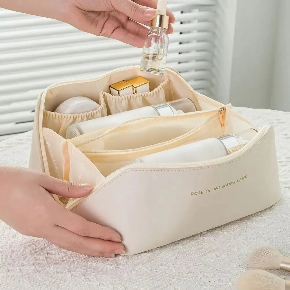 Luxury Makeup Organizer Bag – Spacious Travel Cosmetic Case with Smart Storage