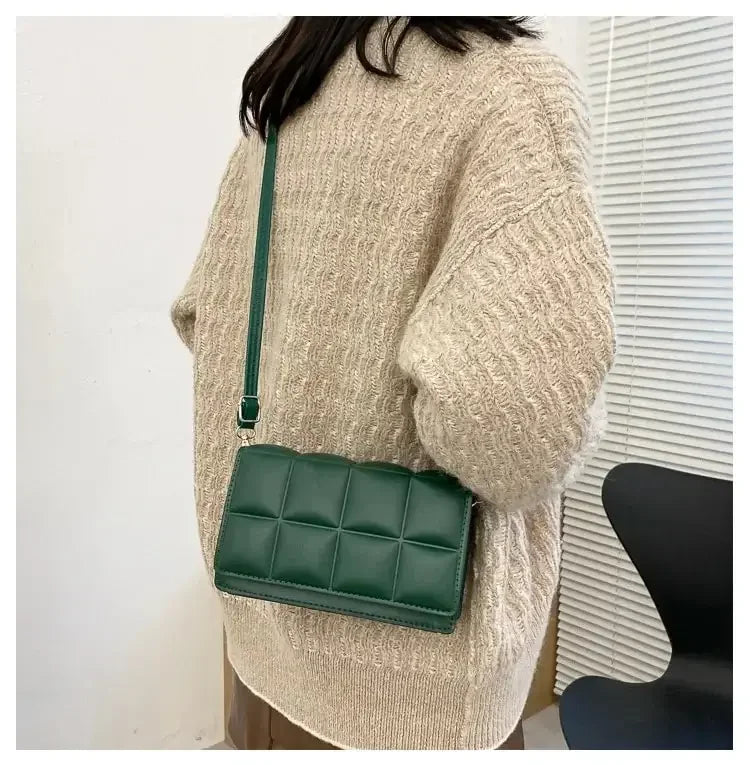 VeroTorri Classic Mini Bag – Feminine Elegance in PU Leather